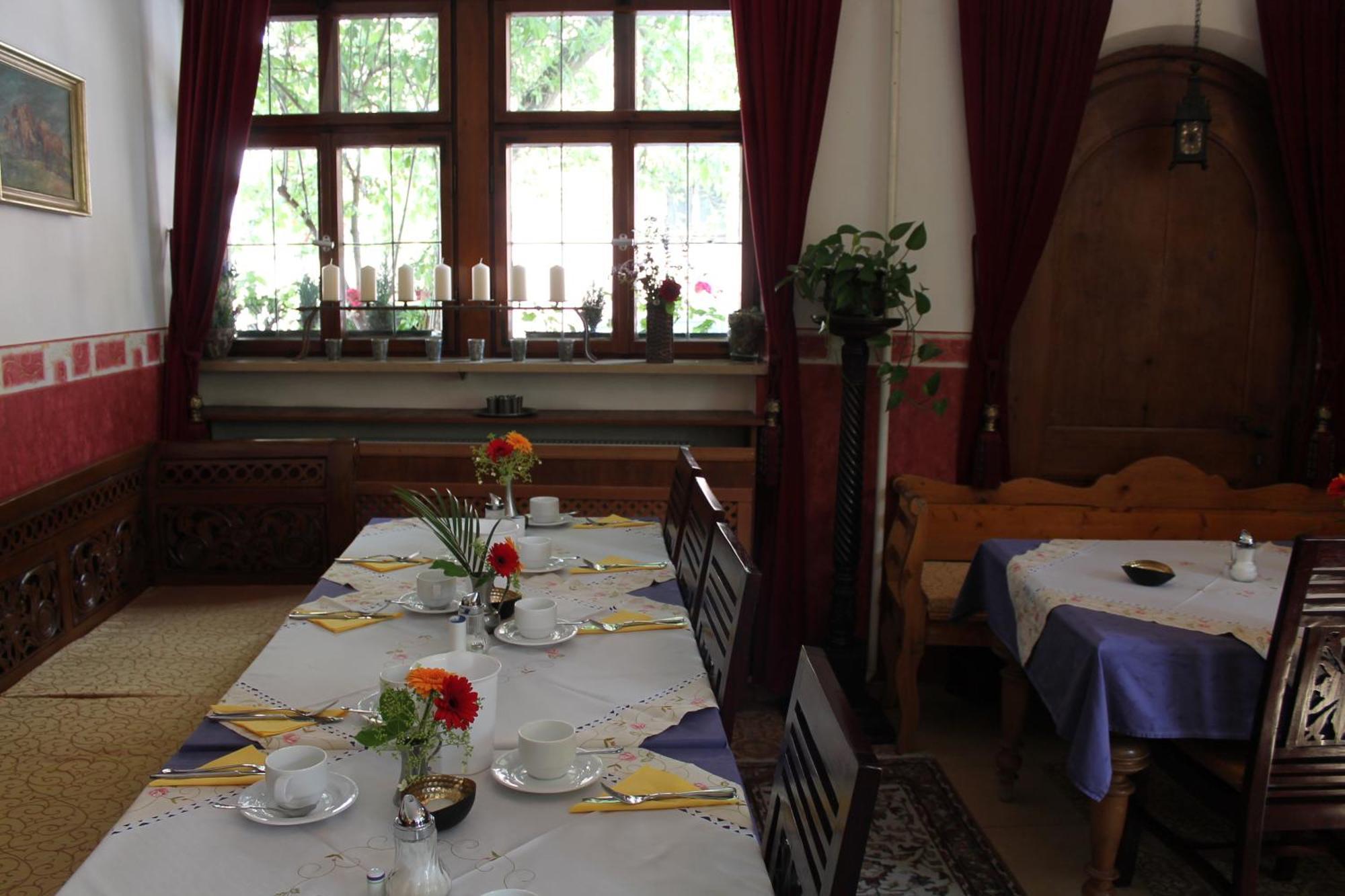 Kreuzerhof Hotel Garni Ротенбург-на-Таубере Экстерьер фото